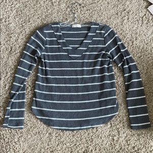 NEVER WORN Altar’d State V-neck Long Sleeve Shirt